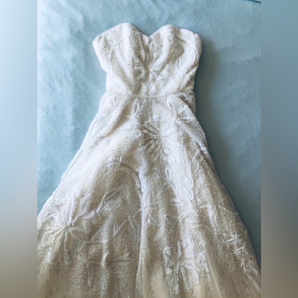 Naeem Khan Portofino Wedding Gown - Picture 7 of 7